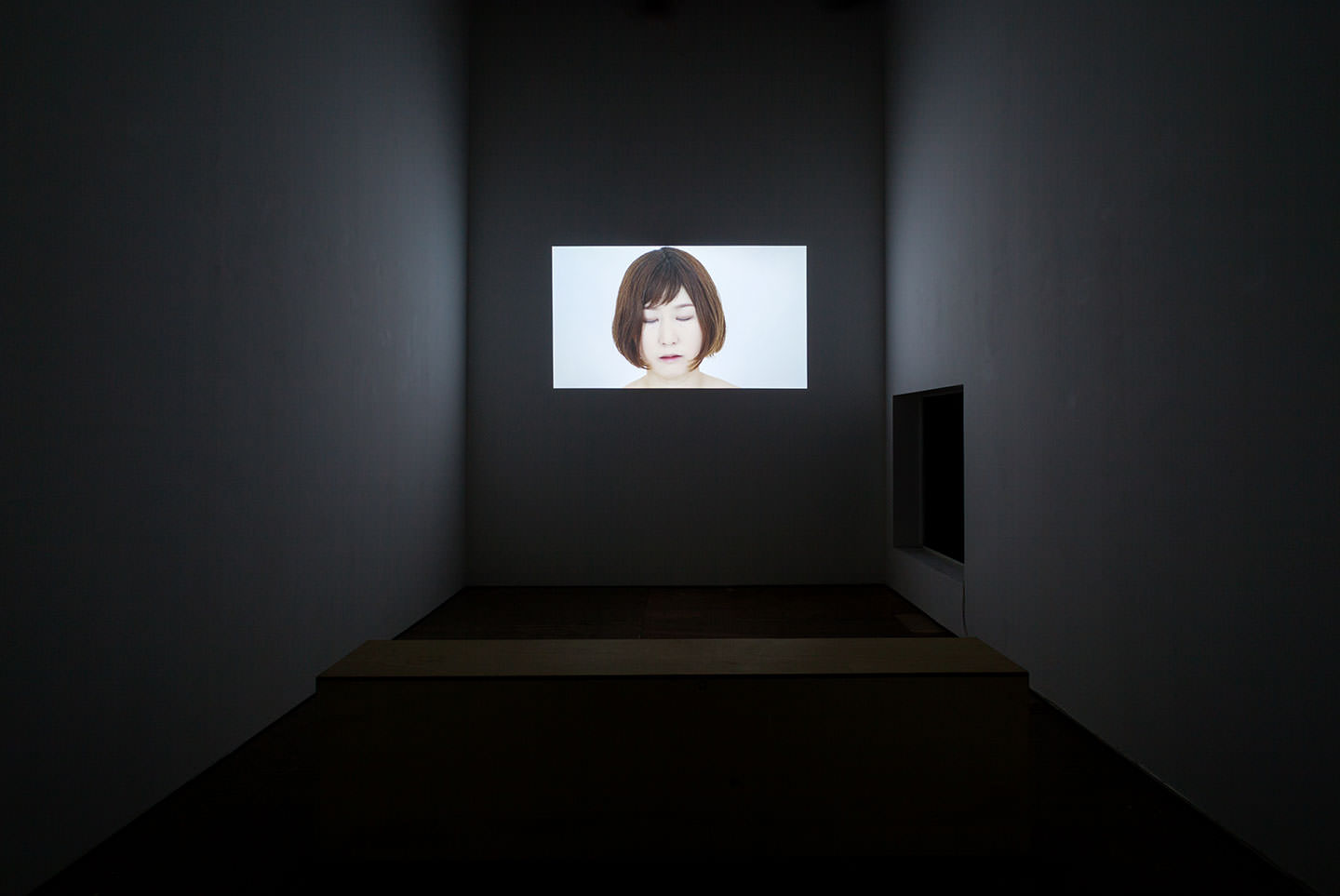 Aya Momose “I.C.A.N.S.E.E.Y.O.U” Installation View